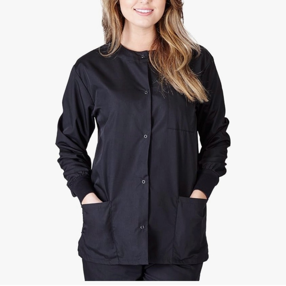 Amazon Women's scrub jacket